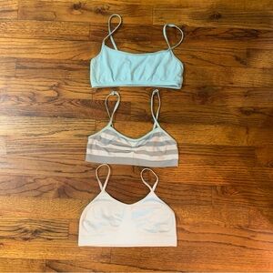 3 Girls Bras Sport Bras Athletic Activewear Tops
34 - 36
Girls Medium
Tucker